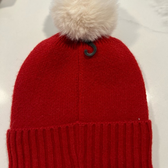 Red Snow Winter Hat w/Pom Pom - Picture 2 of 8